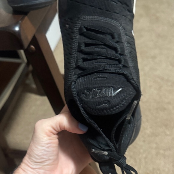 Nike Air Max 270 Black and White youth sz7 /Men's Athletic Shoes - Picture 8 of 11